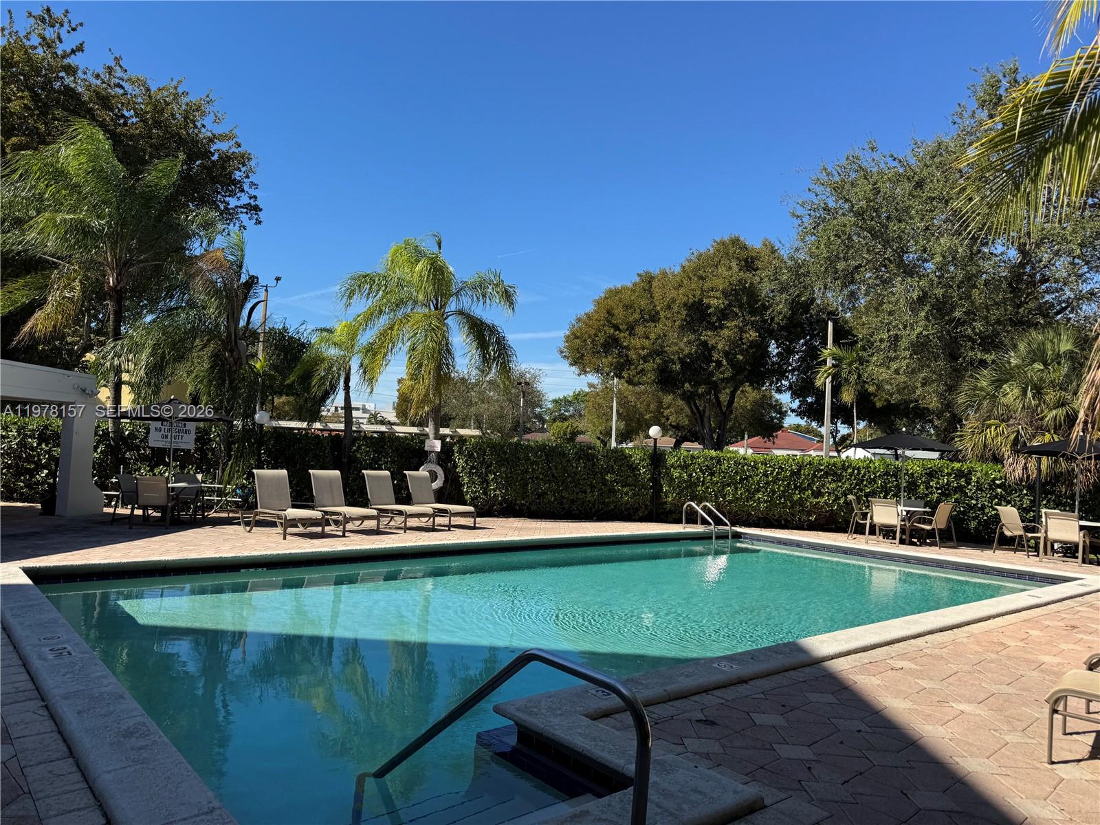 108 1 / 1 694 sq. ft. $ 2026-03-06 0 foto