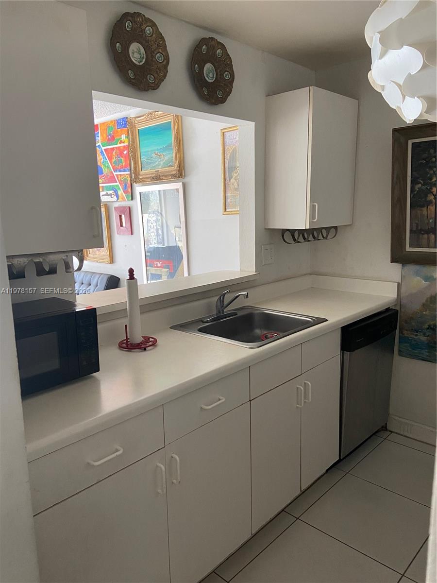 108 1 / 1 694 sq. ft. $ 2026-03-06 0 foto