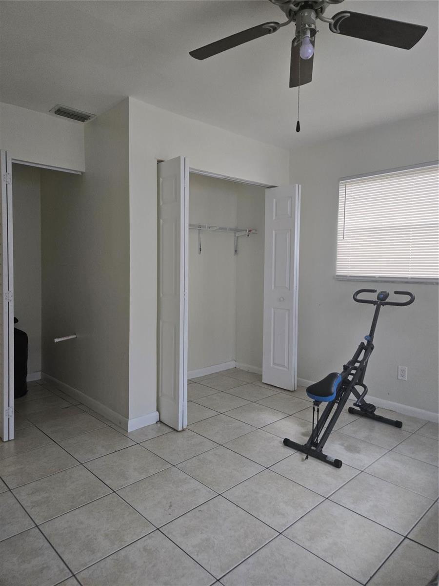   / 0 2410 sq. ft. $ 2026-06-21 0 foto