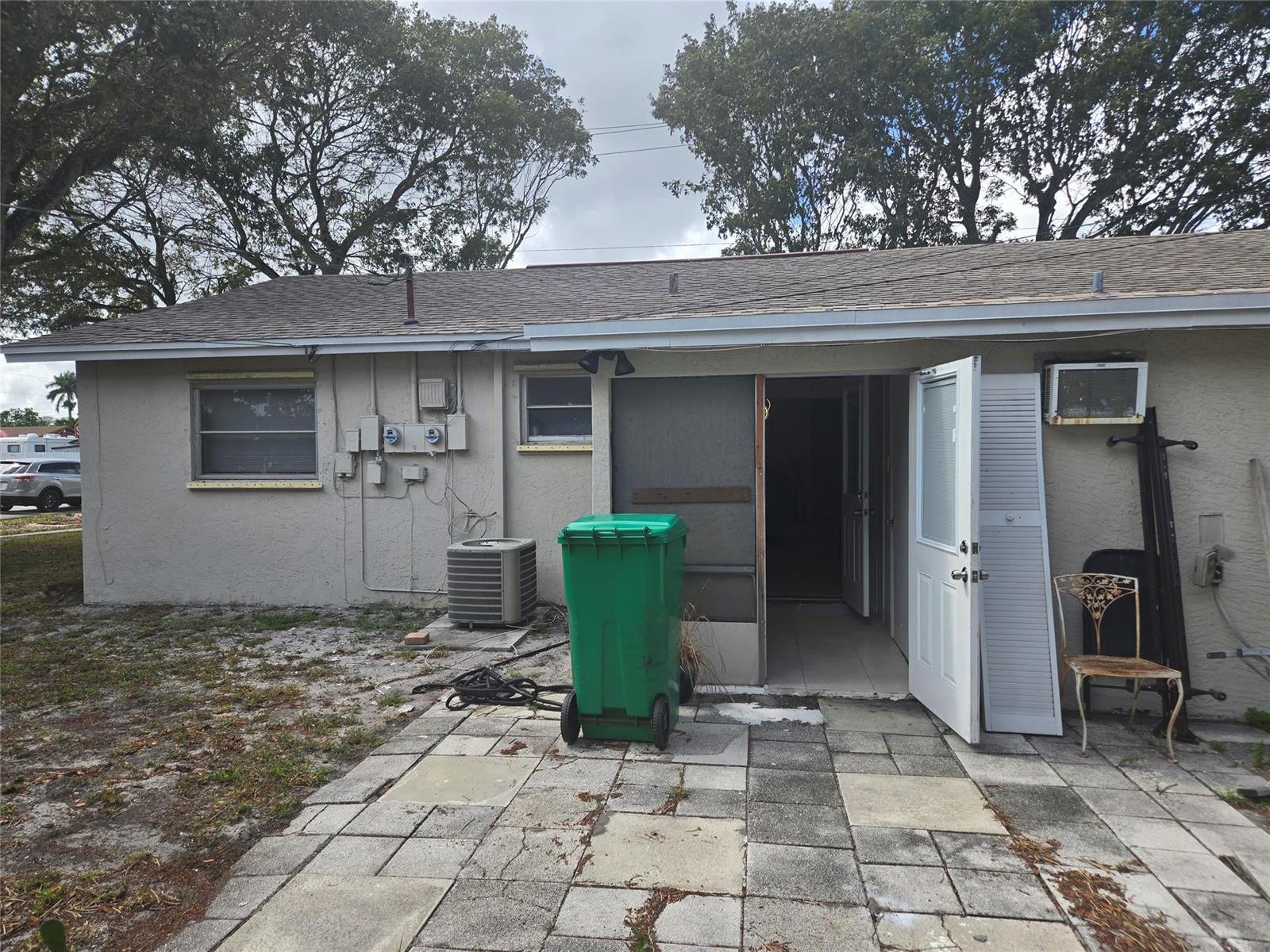   / 0 2410 sq. ft. $ 2026-06-21 0 foto