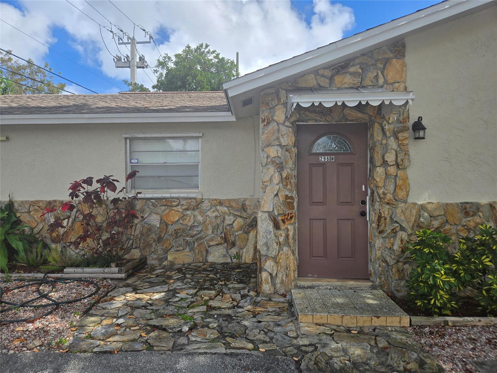  / 0 2410 sq. ft. $ 2026-06-21 0 foto