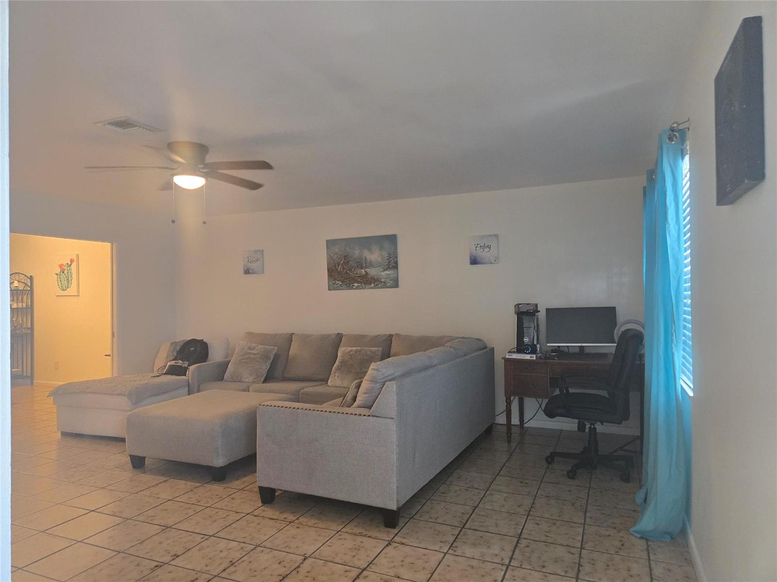   / 0 2410 sq. ft. $ 2026-06-21 0 foto
