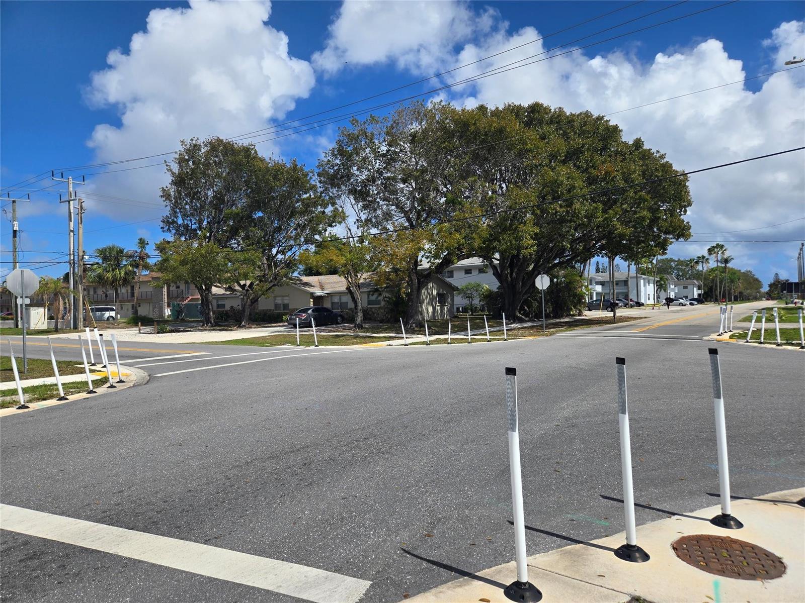   / 0 2410 sq. ft. $ 2026-06-21 0 foto