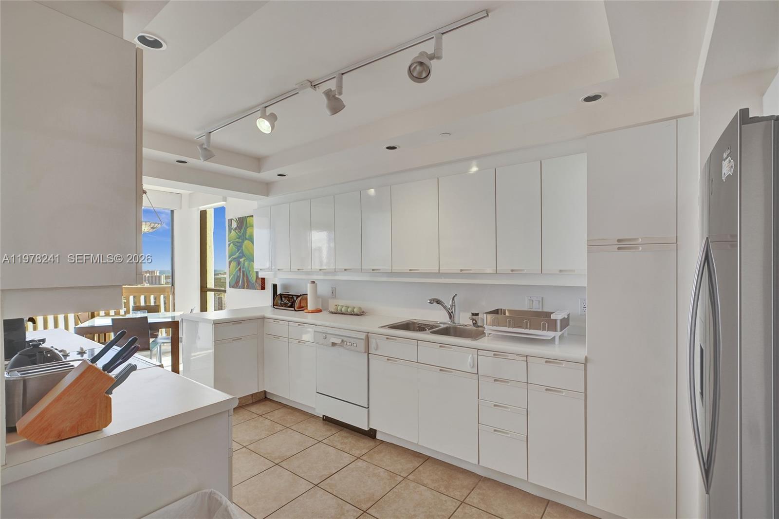 2802 2 / 3 1890 sq. ft. $ 2026-03-06 0 foto