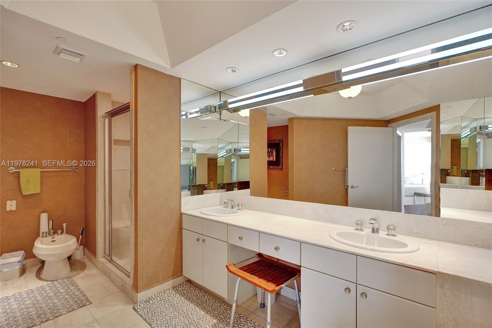 2802 2 / 3 1890 sq. ft. $ 2026-03-06 0 foto