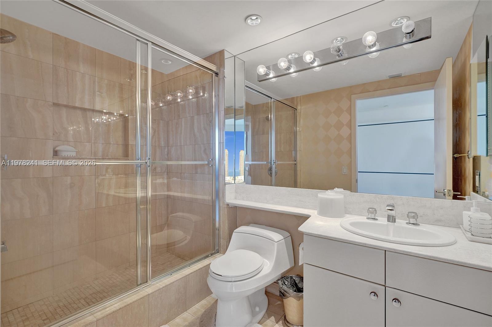 2802 2 / 3 1890 sq. ft. $ 2026-03-06 0 foto