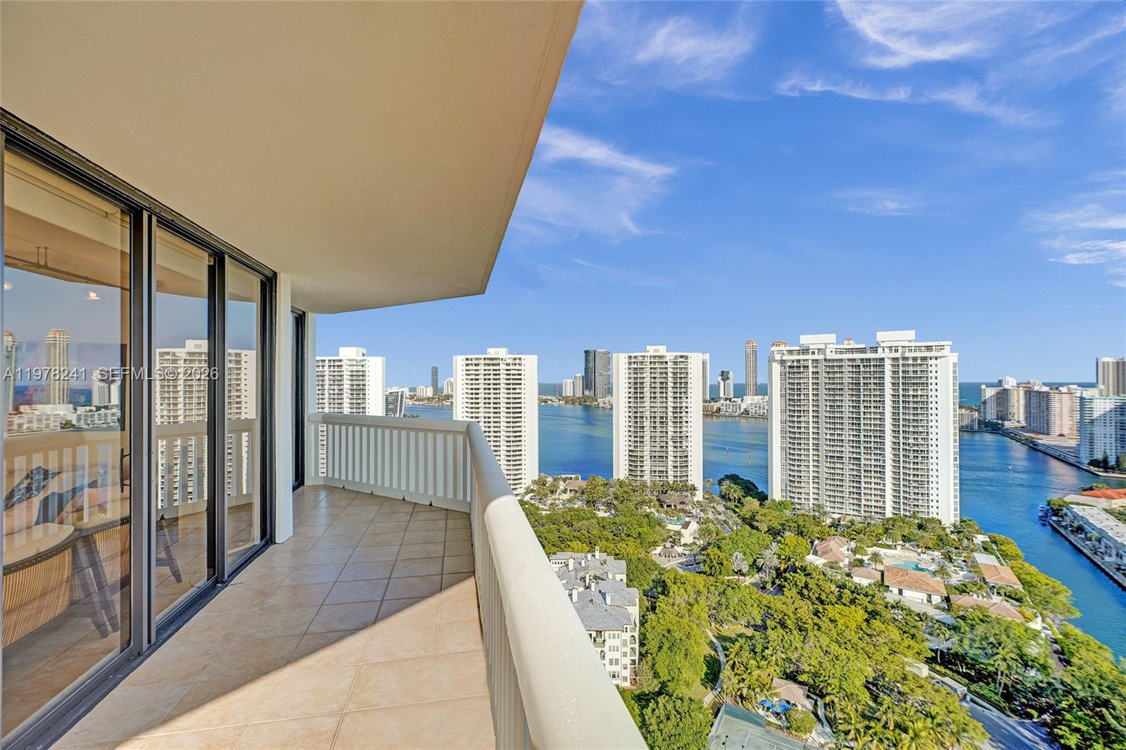 2802 2 / 3 1890 sq. ft. $ 2026-03-06 0 foto