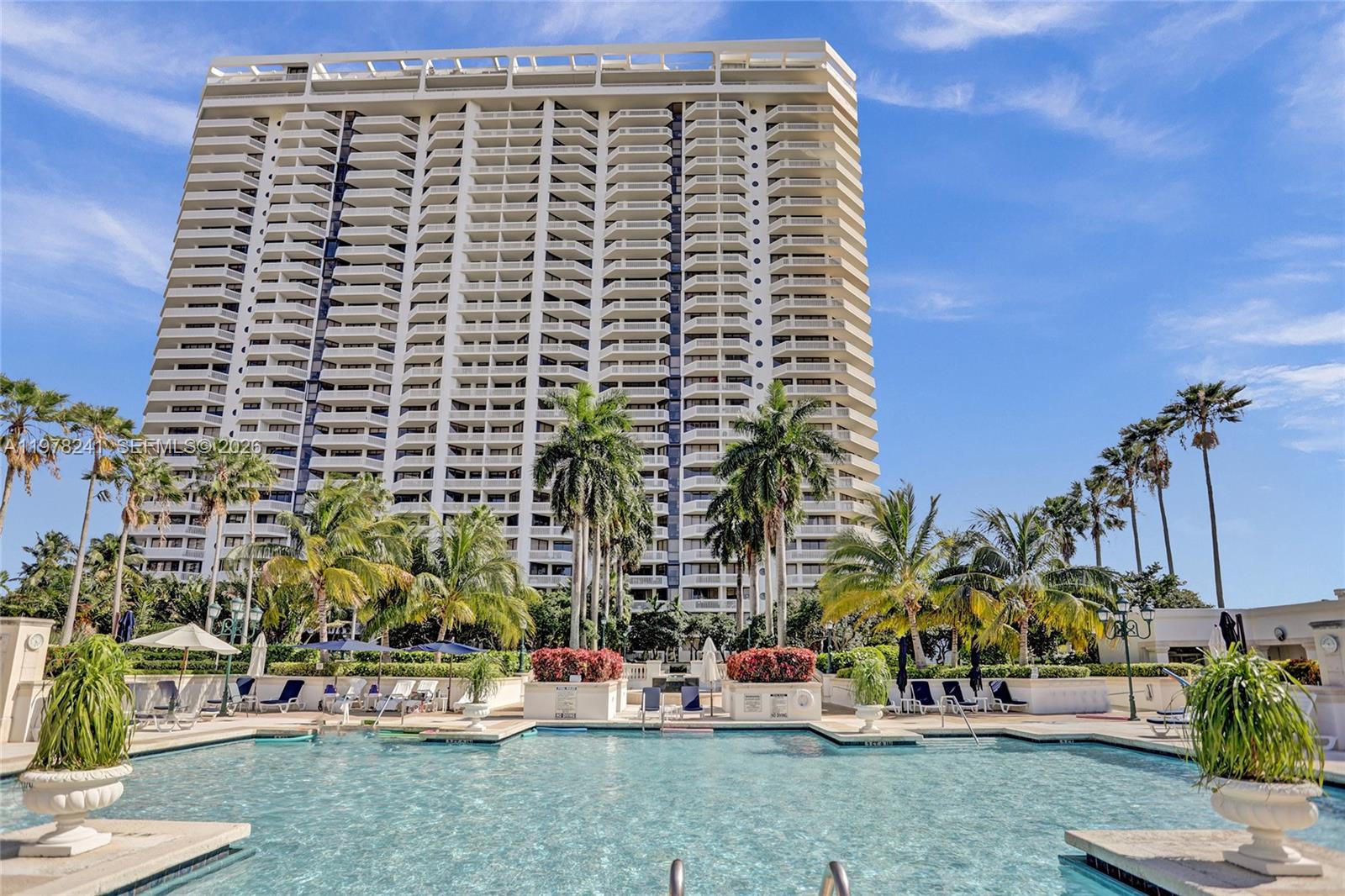 2802 2 / 3 1890 sq. ft. $ 2026-03-06 0 foto