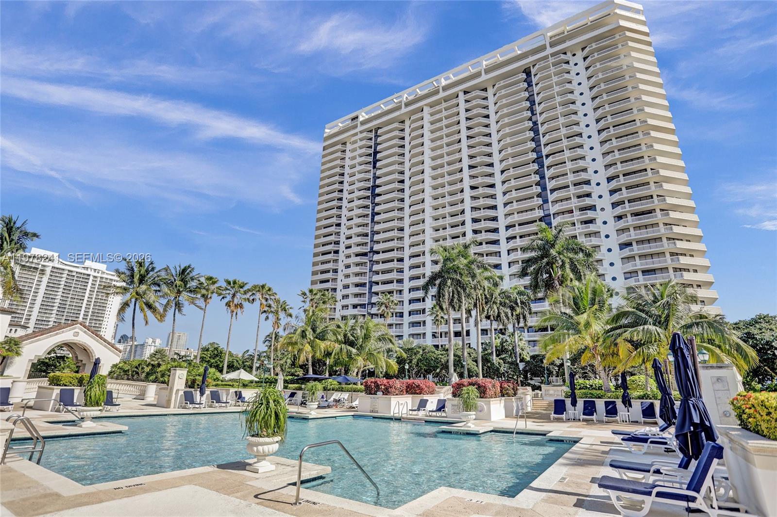 2802 2 / 3 1890 sq. ft. $ 2026-03-06 0 foto