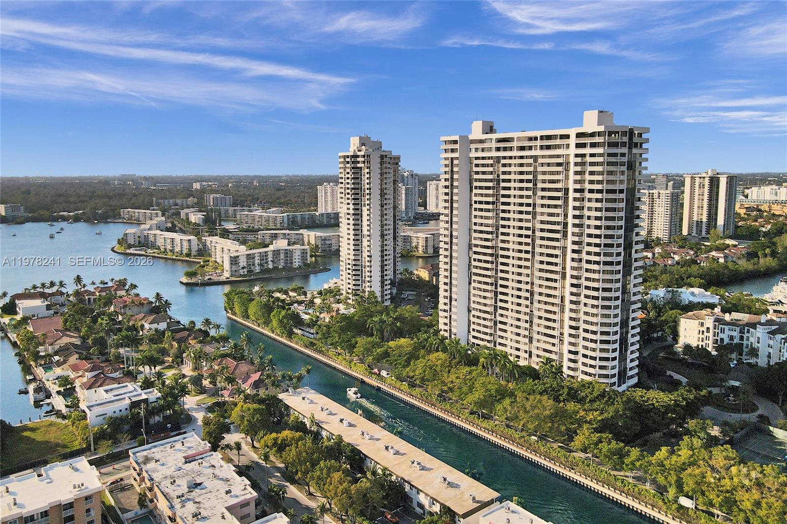 2802 2 / 3 1890 sq. ft. $ 2026-03-06 0 foto