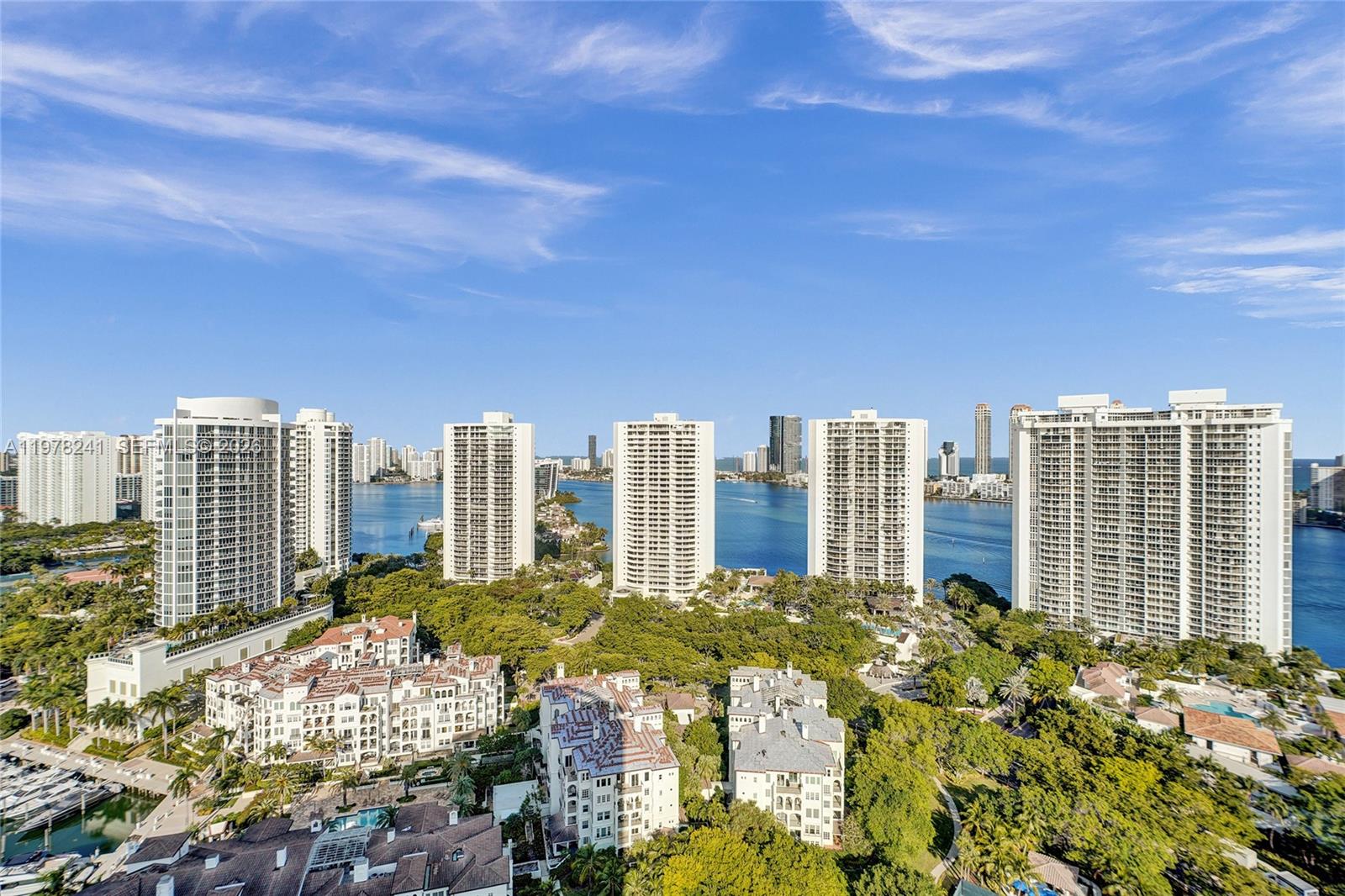 2802 2 / 3 1890 sq. ft. $ 2026-03-06 0 foto