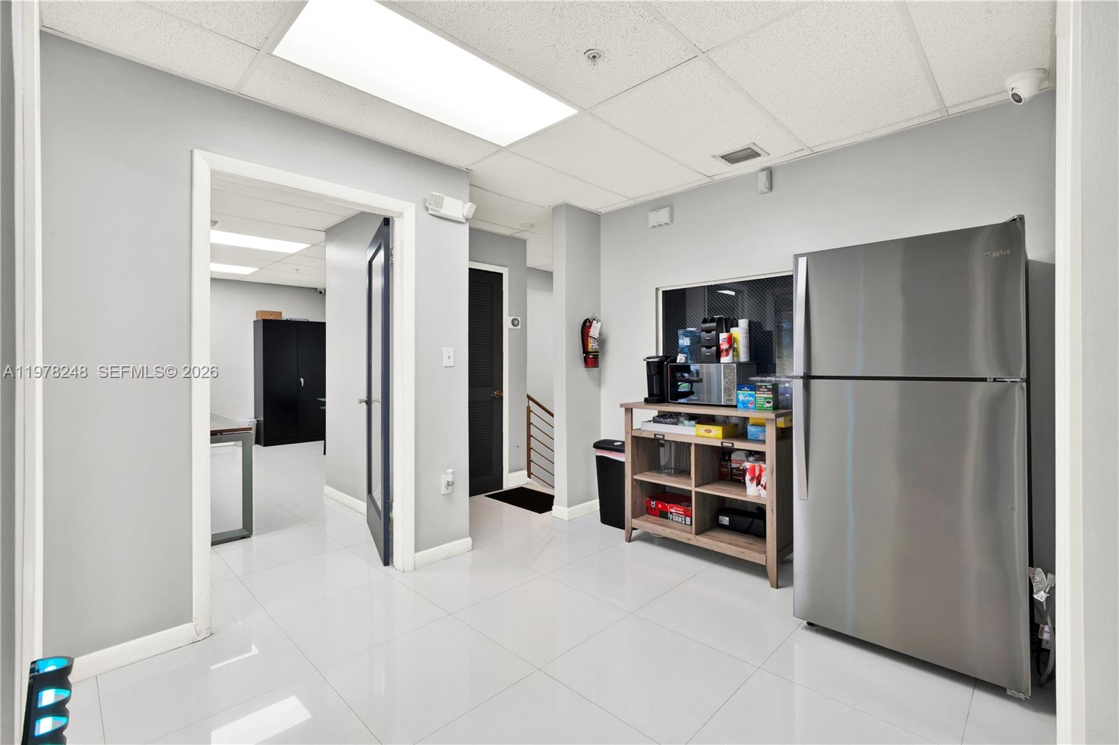 23  /   sq. ft. $ 2026-03-06 0 Photo