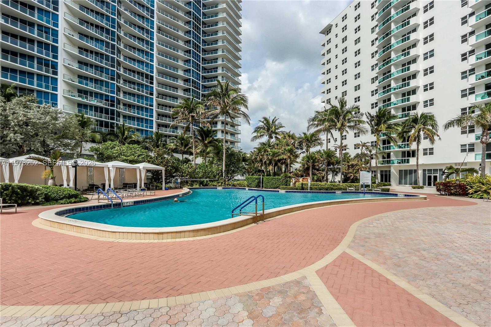 Photo of 3001 Ocean Dr  #411, Hollywood, Florida, 33019 - 