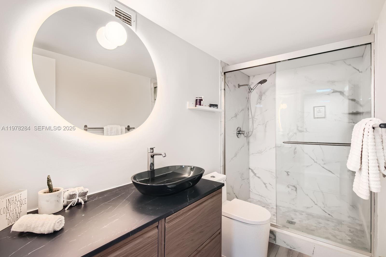 Photo of 3800 Ocean Dr  #1818, Hollywood, Florida, 33019 - 