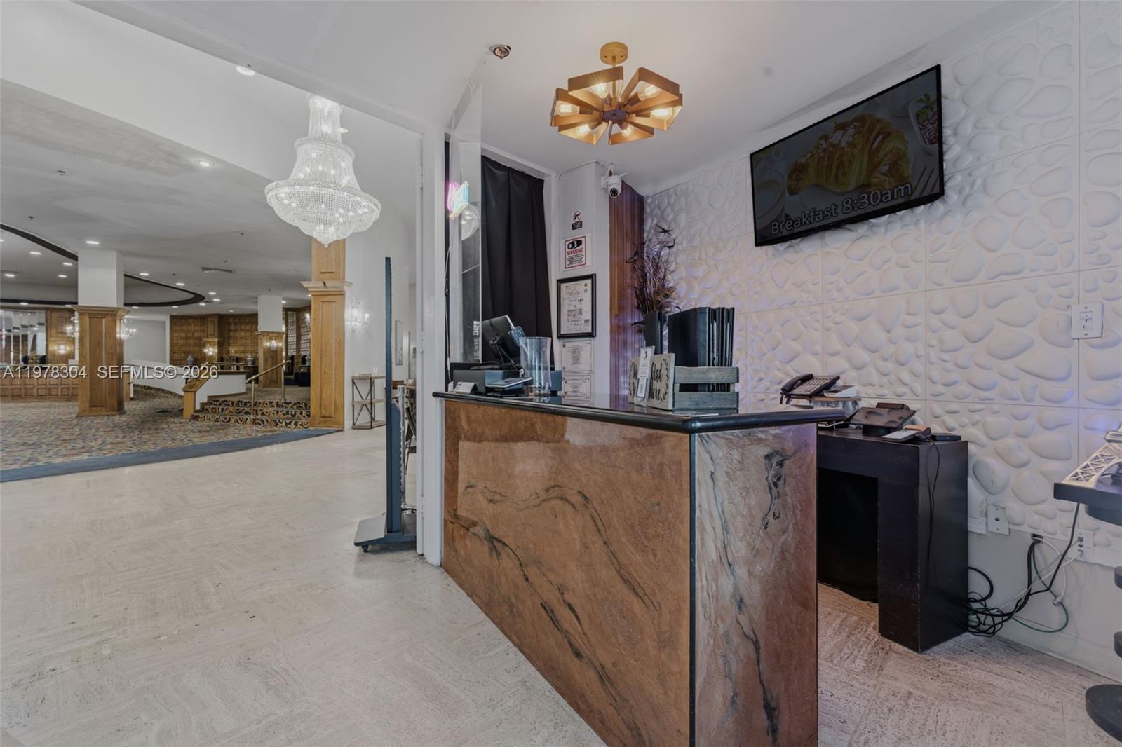 L6 & CU2A  /   sq. ft. $ 2026-03-06 0 foto