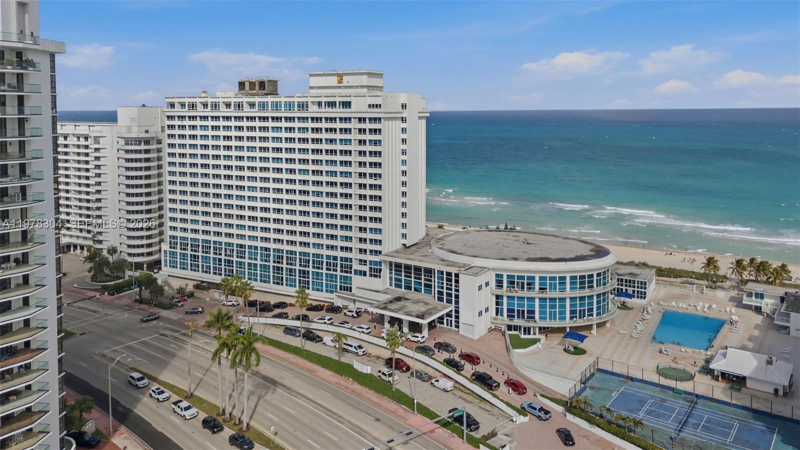 L6 & CU2A  /   sq. ft. $ 2026-03-06 0 foto