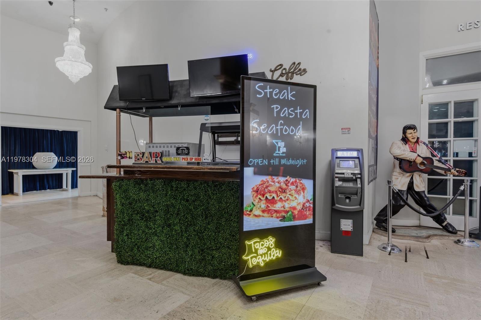 L6 & CU2A  /   sq. ft. $ 2026-03-06 0 foto