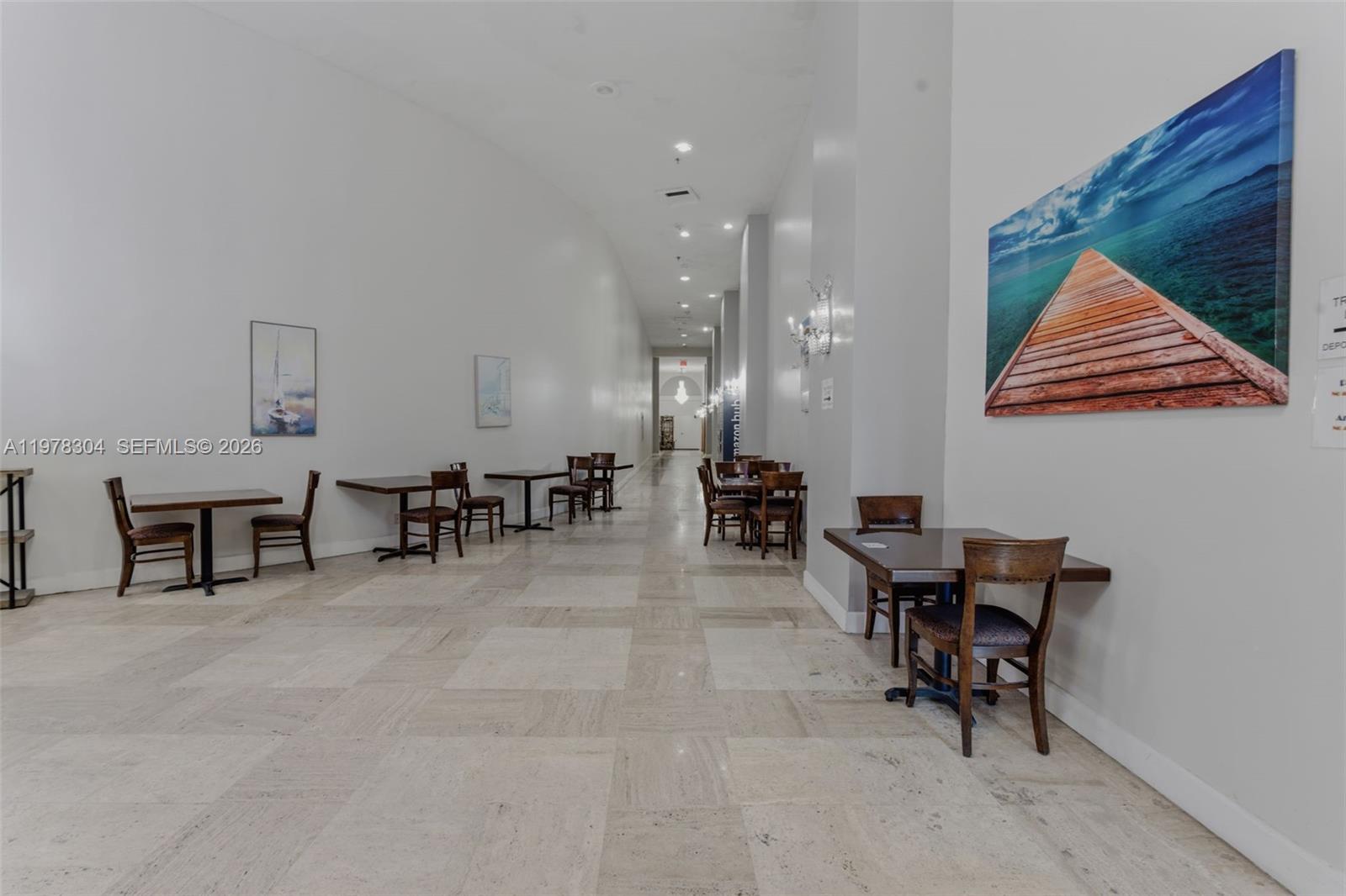 L6 & CU2A  /   sq. ft. $ 2026-03-06 0 foto