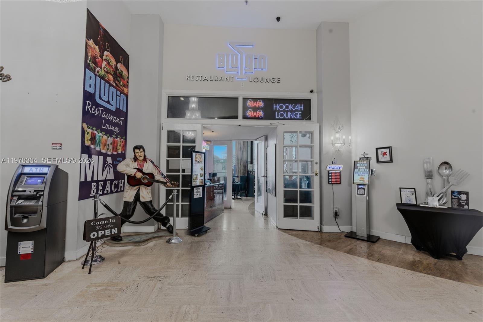 L6 & CU2A  /   sq. ft. $ 2026-03-06 0 foto