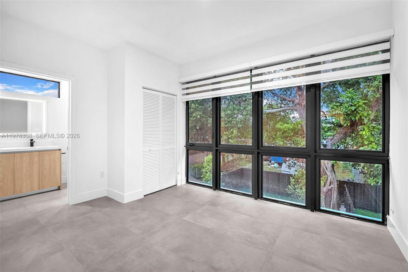   /  0 sq. ft. $ 2026-03-06 0 foto