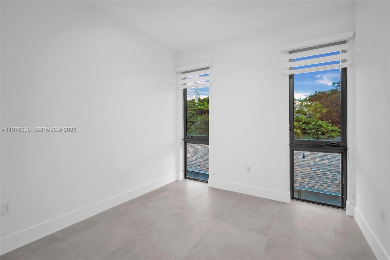   /  0 sq. ft. $ 2026-03-06 0 foto