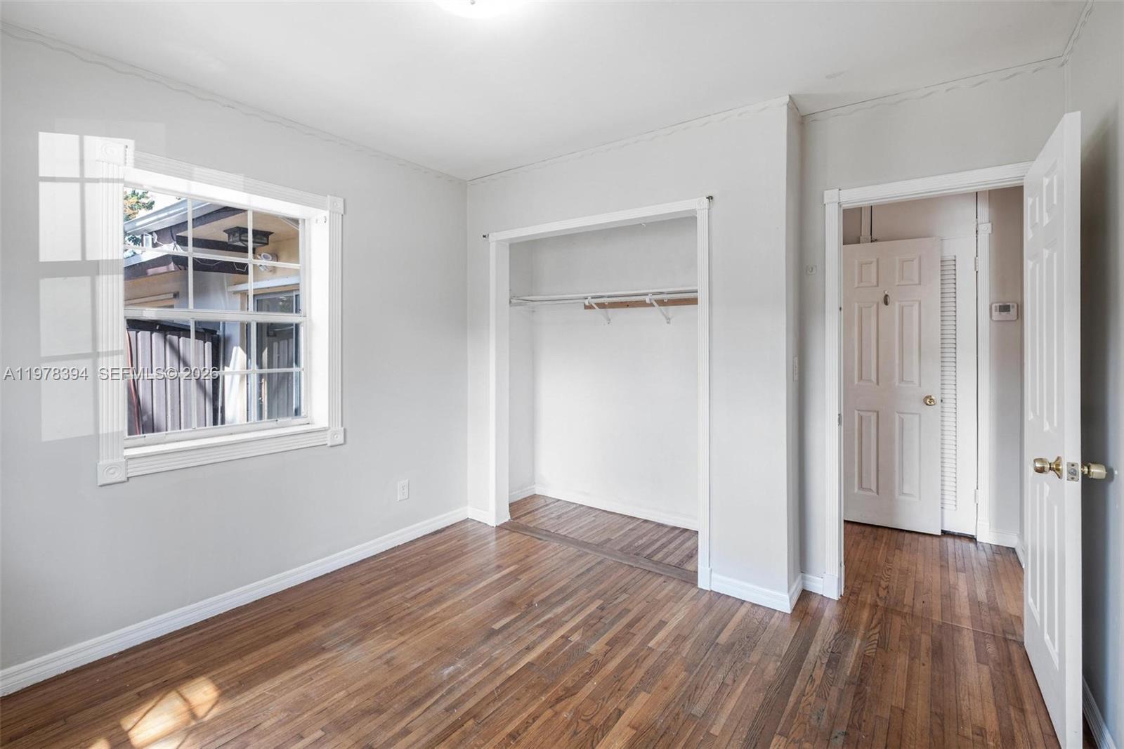   /  3212 кв.футов $ 2026-03-06 0 Фото