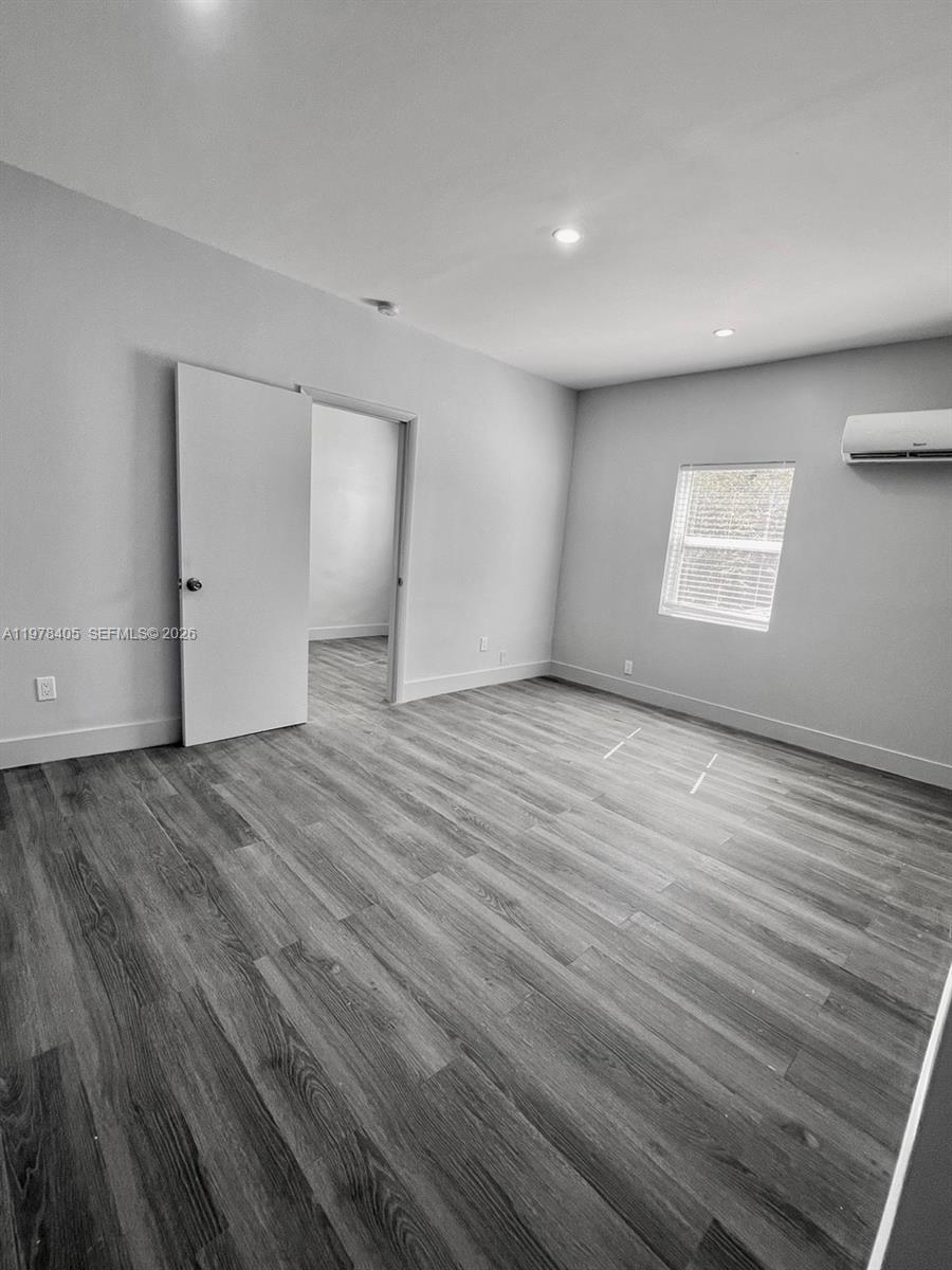   /   sq. ft. $ 2026-03-06 0 Photo