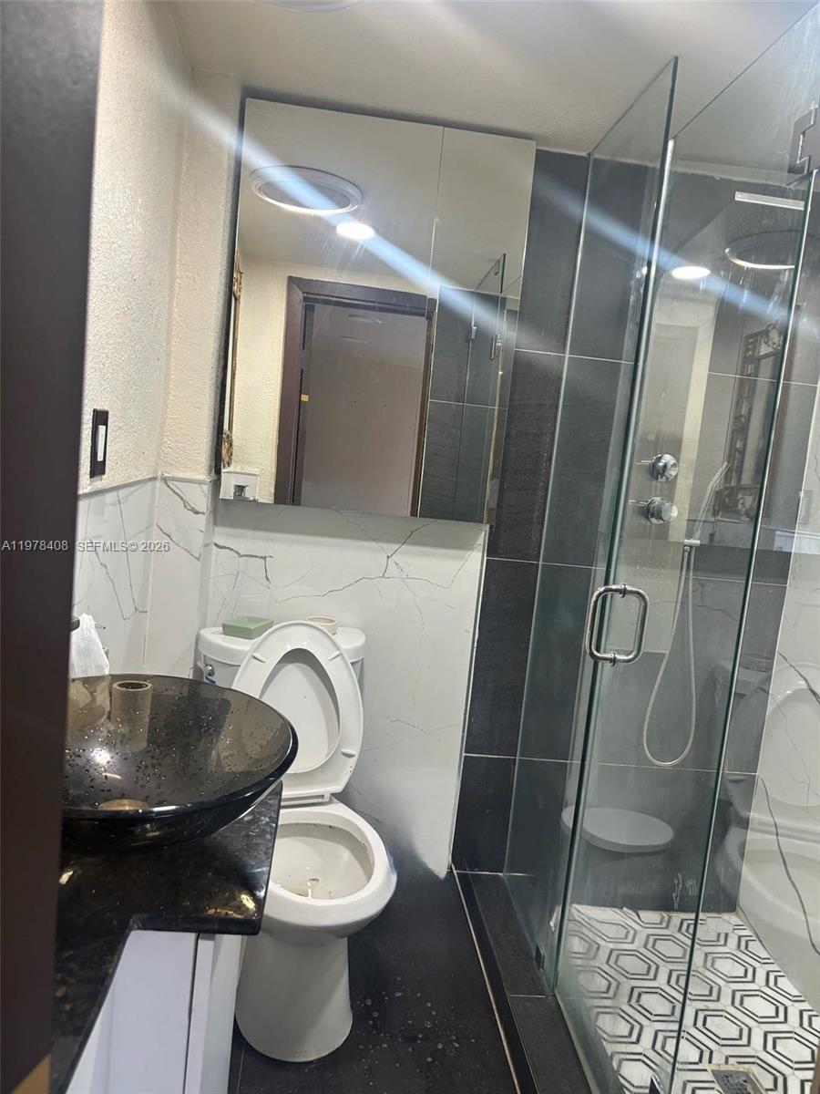   /  3252 sq. ft. $ 2026-03-06 0 Photo