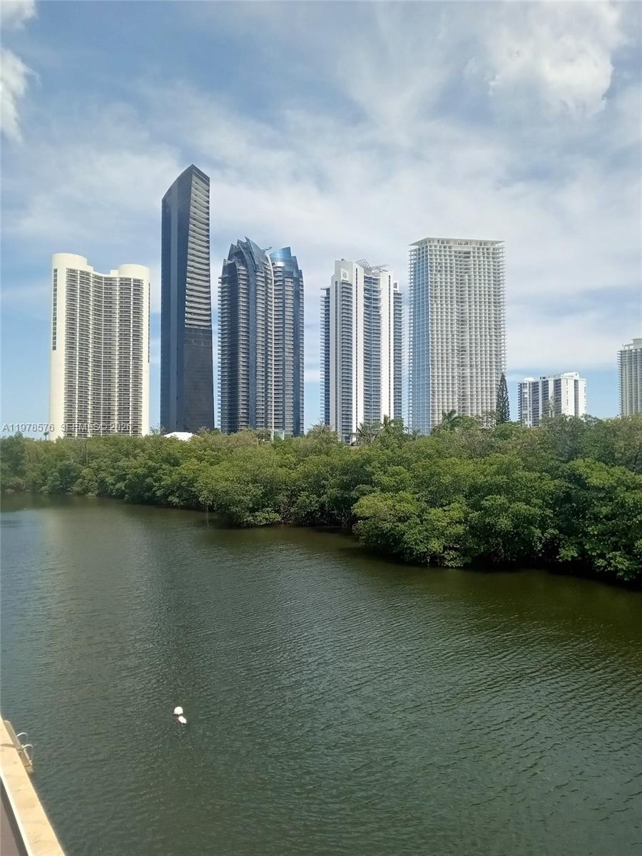 1120 2 / 2 1286 sq. ft. $ 2026-03-07 0 Photo