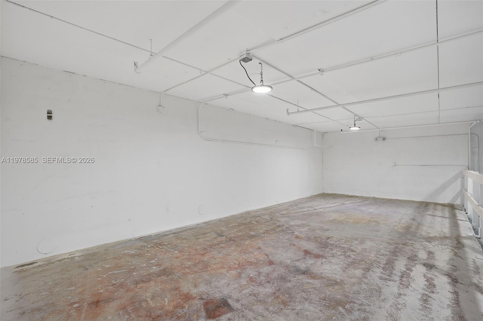 119  /   sq. ft. $ 2026-03-07 0 foto