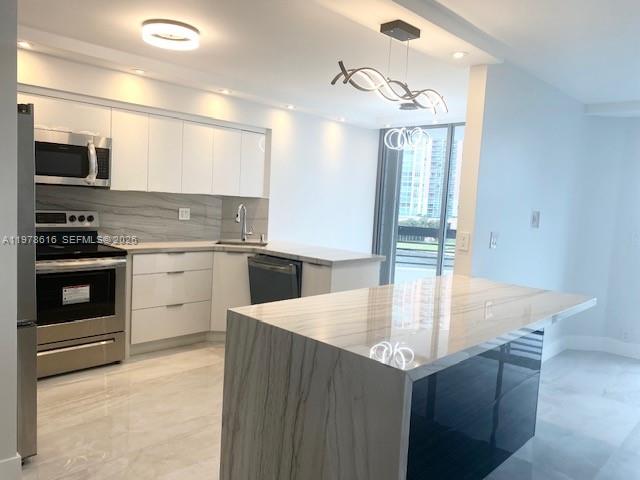 Photo of 3530 Mystic Pointe Dr  #702, Aventura, Florida, 33180 - 