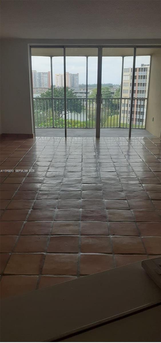 620-3 2 / 2 1317 sq. ft. $ 2026-03-07 0 Photo