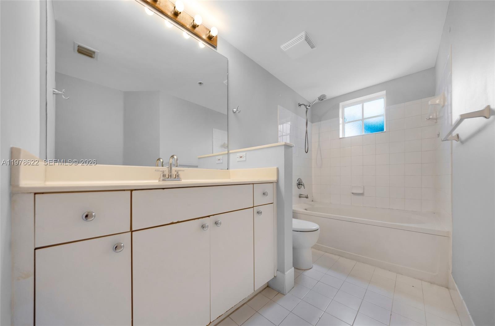 Photo of 17125 Bay Rd  #3301, Sunny Isles Beach, Florida, 33160 - 