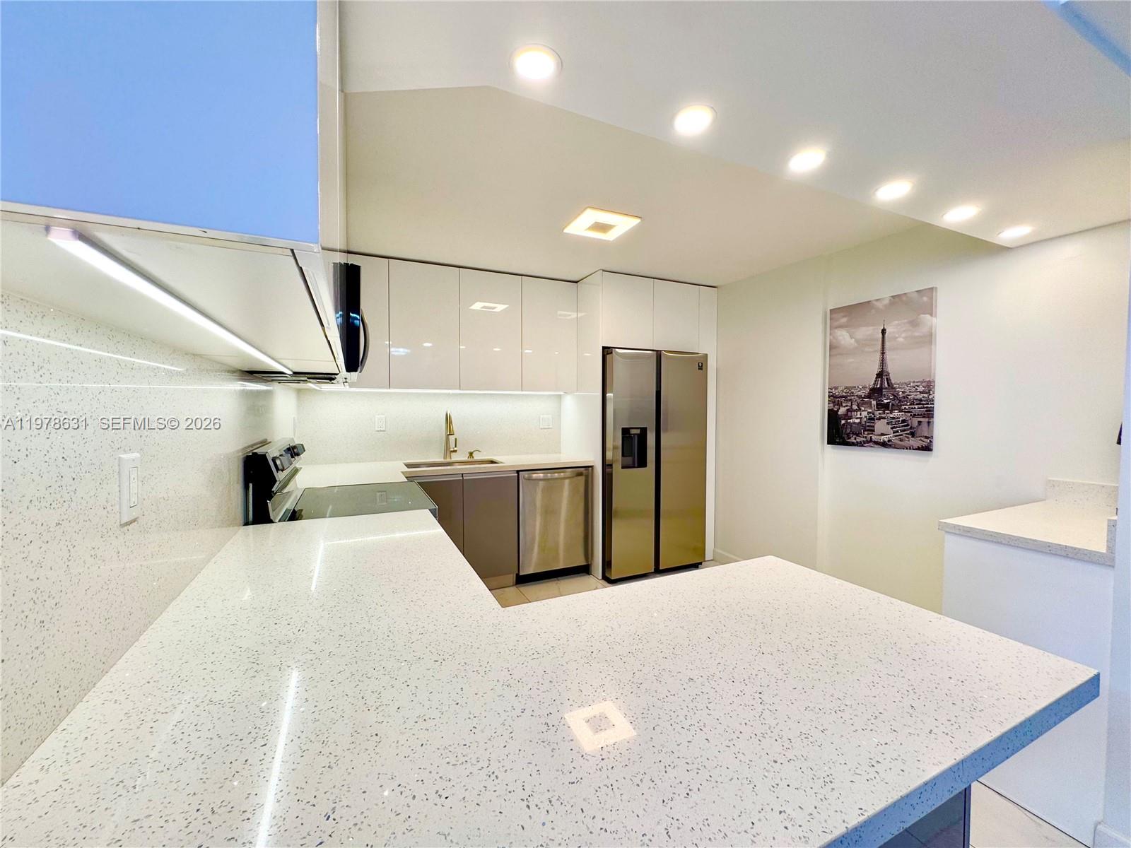 2212 2 / 2 1232 sq. ft. $ 2026-03-07 0 Photo