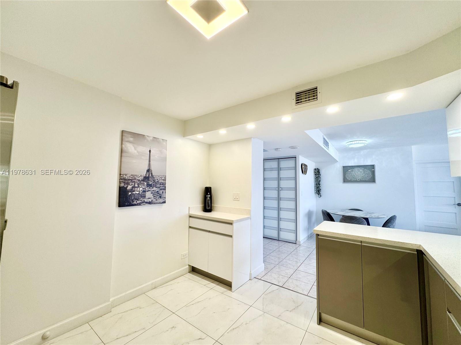 2212 2 / 2 1232 sq. ft. $ 2026-03-07 0 Photo