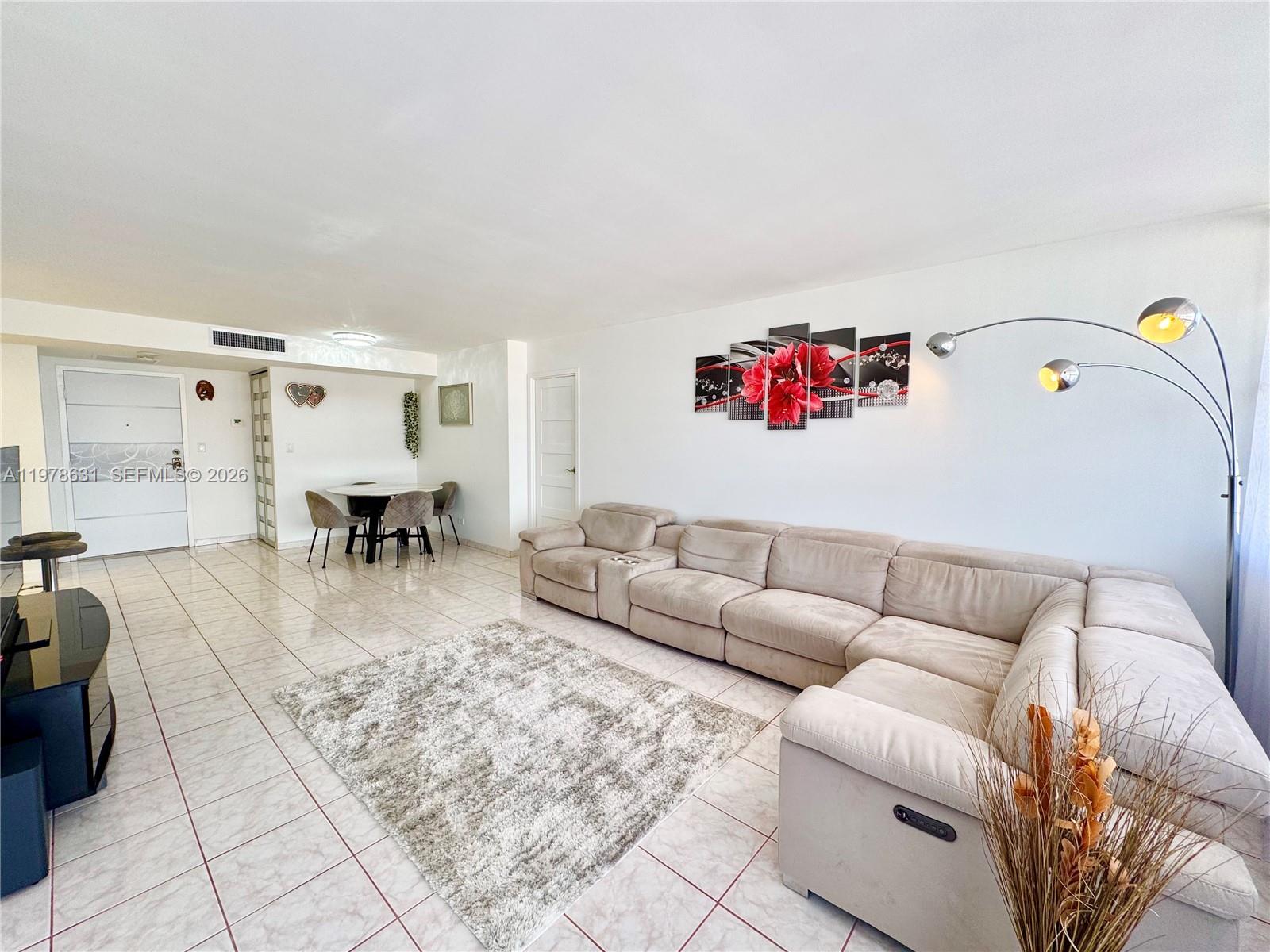 2212 2 / 2 1232 sq. ft. $ 2026-03-07 0 Photo