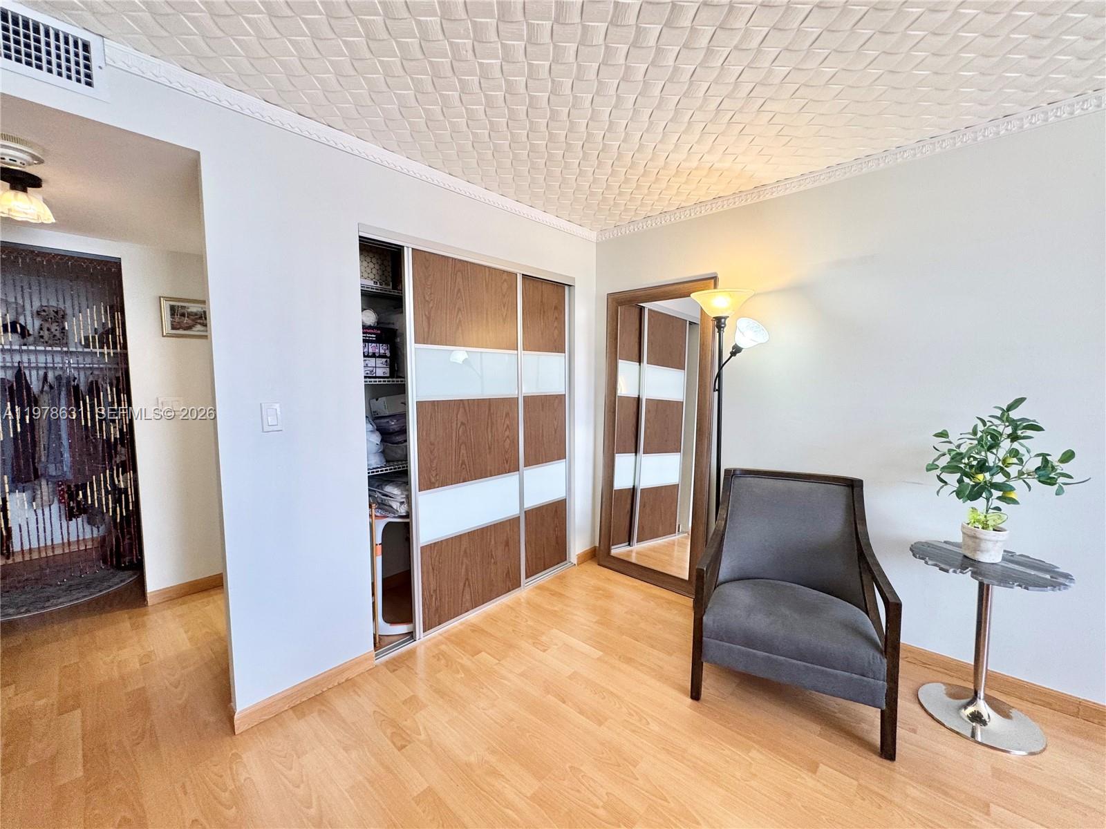 2212 2 / 2 1232 sq. ft. $ 2026-03-07 0 Photo