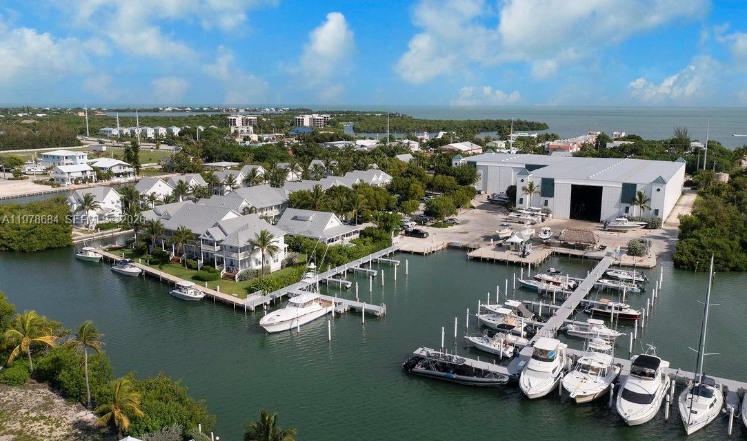 Подробнее / кв.футов $ 2026-03-07 0 Фото