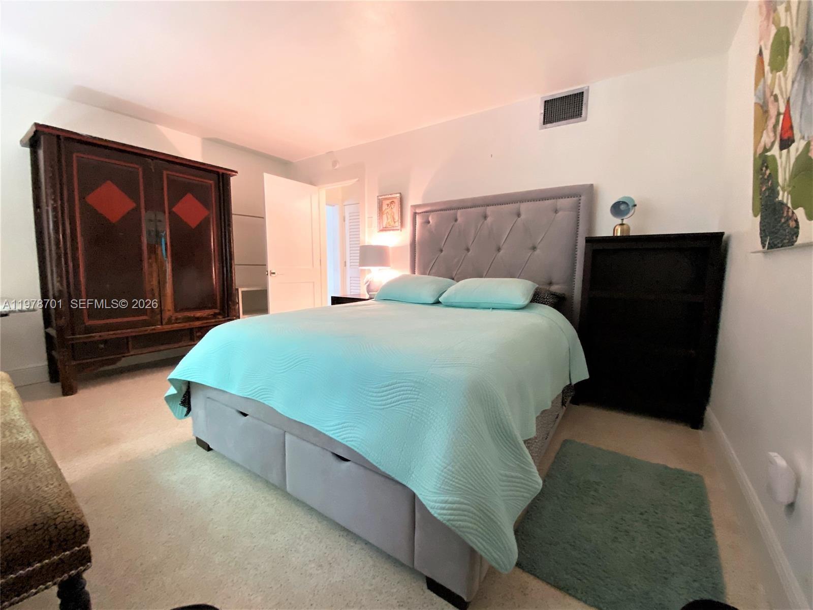 Подробнее / 2377 кв.футов $ 2026-03-10 0 Фото