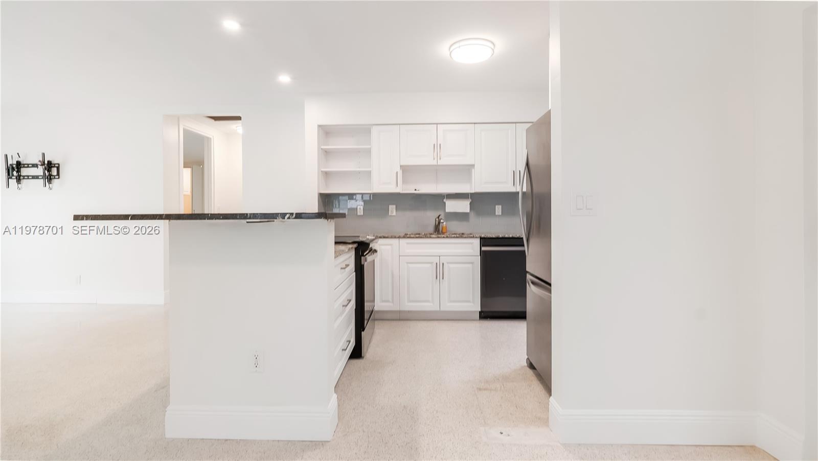 Подробнее / 2377 кв.футов $ 2026-03-10 0 Фото