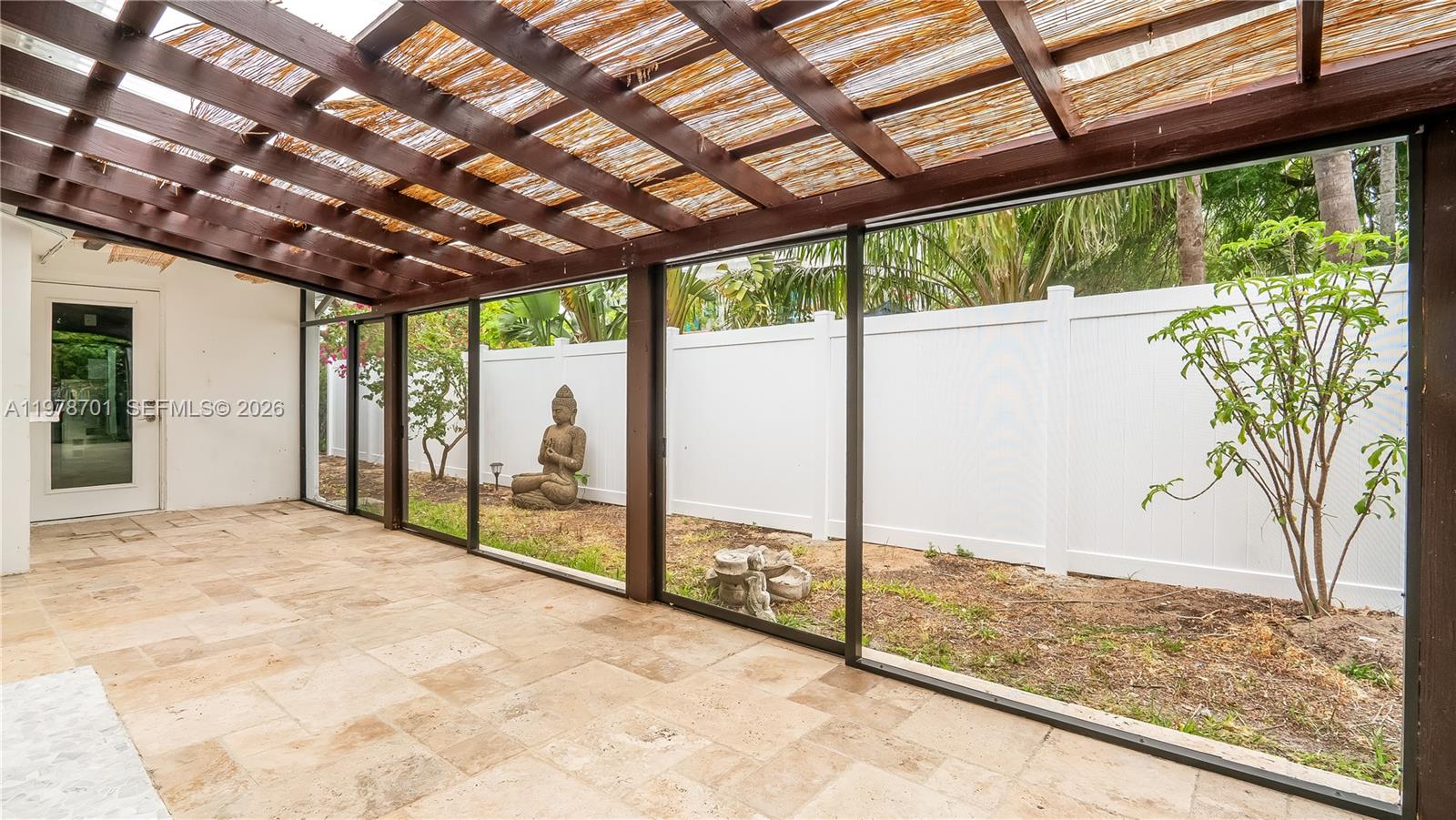 Подробнее / 2377 кв.футов $ 2026-03-10 0 Фото