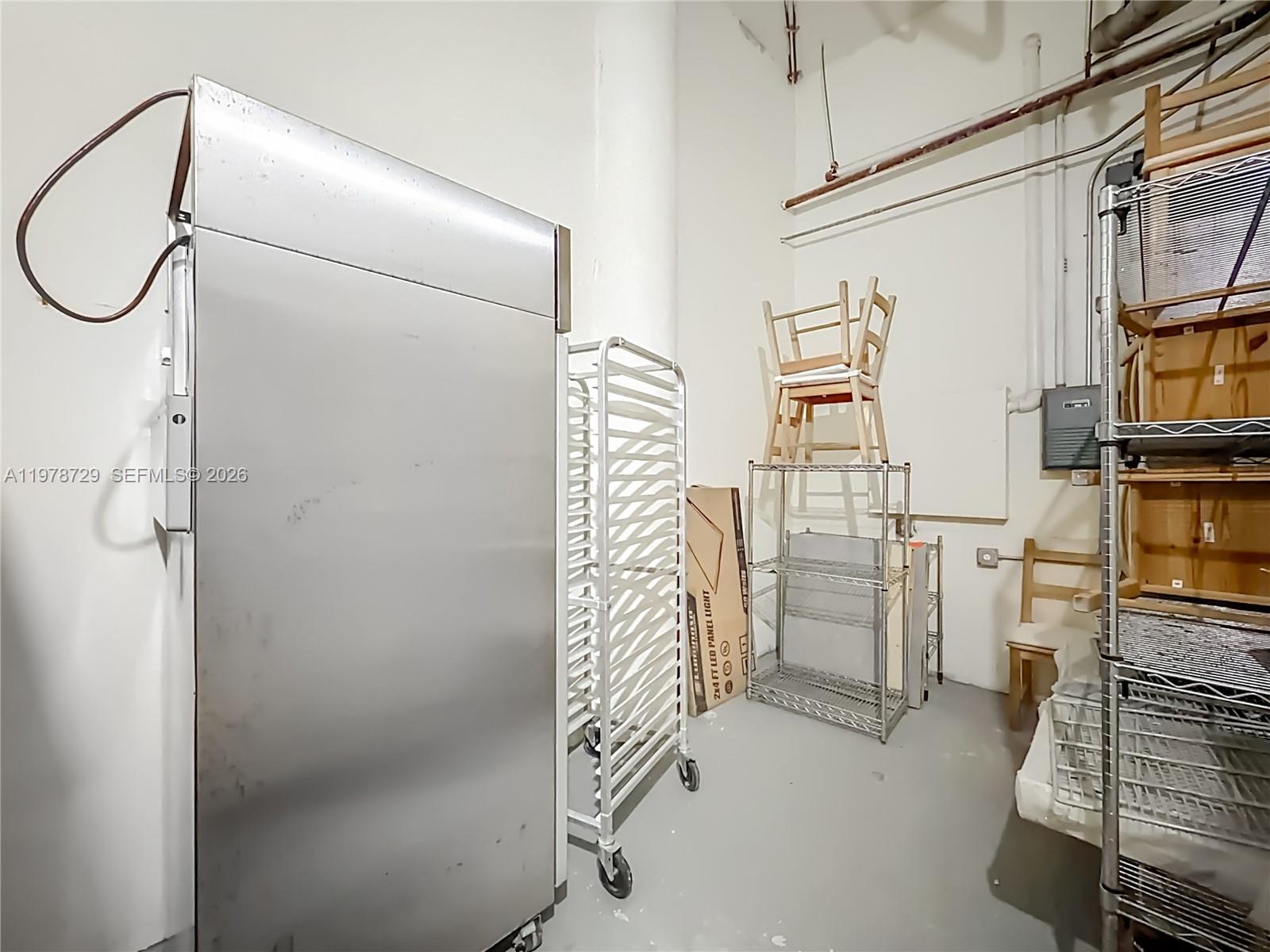   /   sq. ft. $ 2026-03-08 0 foto