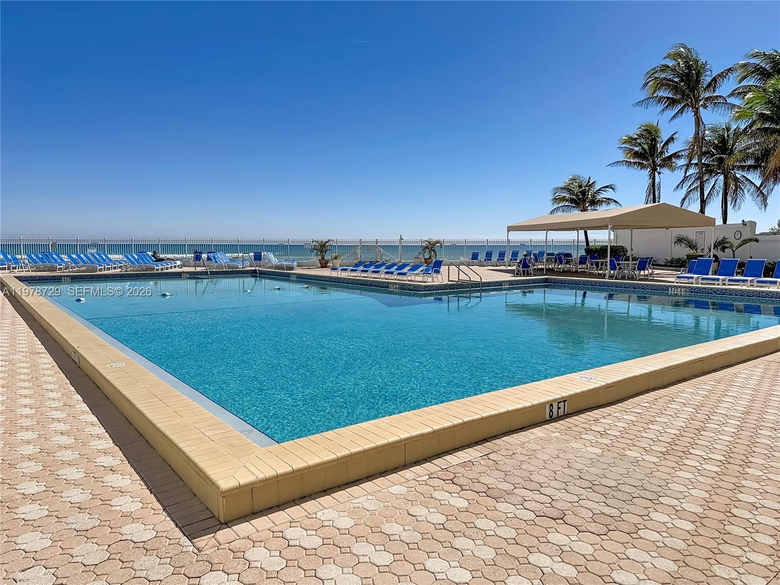   /   sq. ft. $ 2026-03-08 0 foto