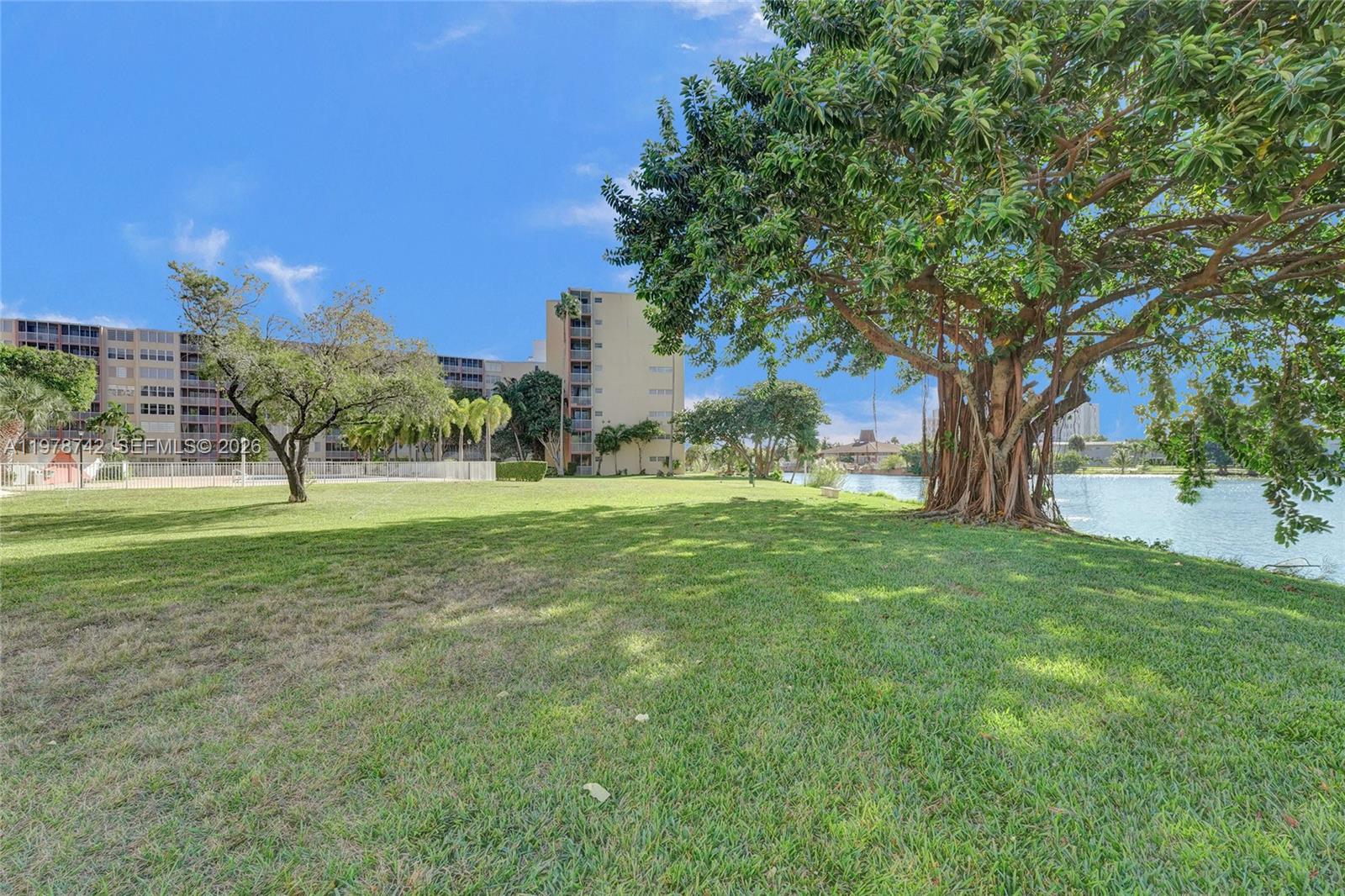 1750 2 / 2 1036 sq. ft. $ 2026-03-08 0 foto