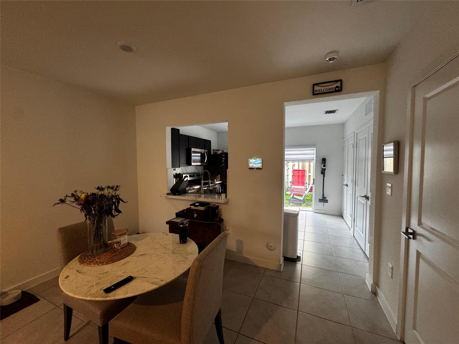 476 2 /  1208 sq. ft. $ 2026-03-24 0 foto