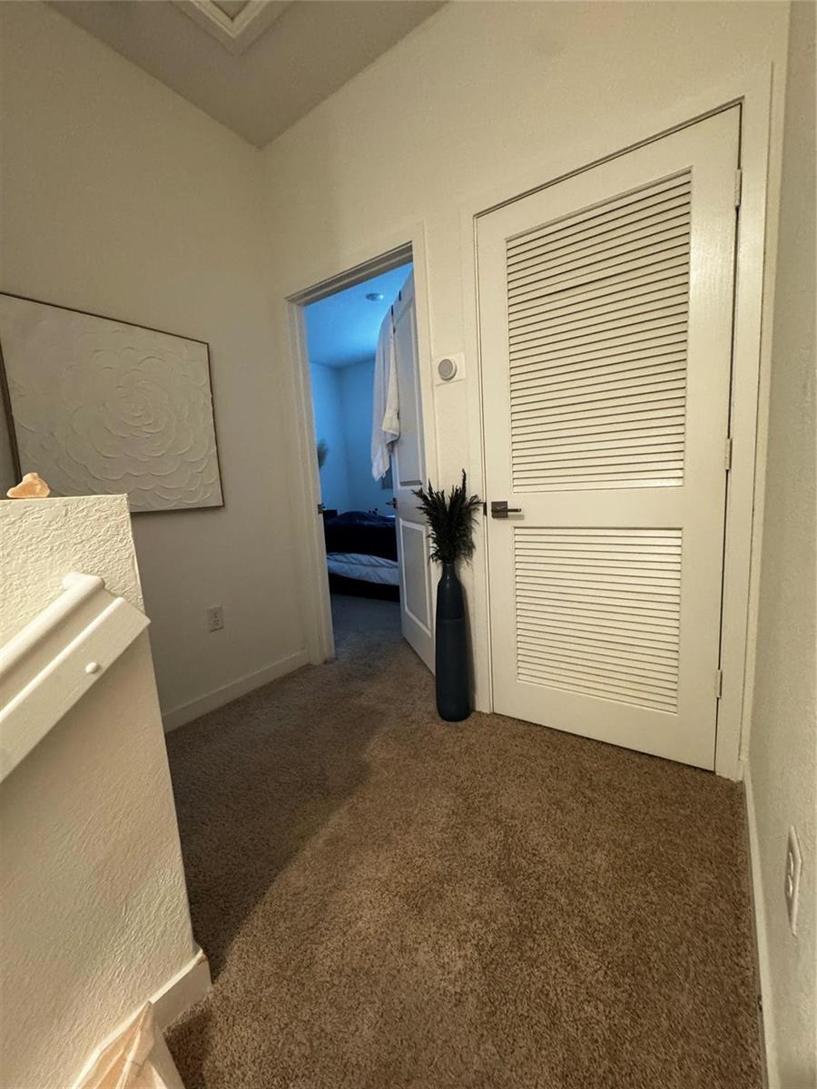 476 2 /  1208 sq. ft. $ 2026-03-24 0 foto