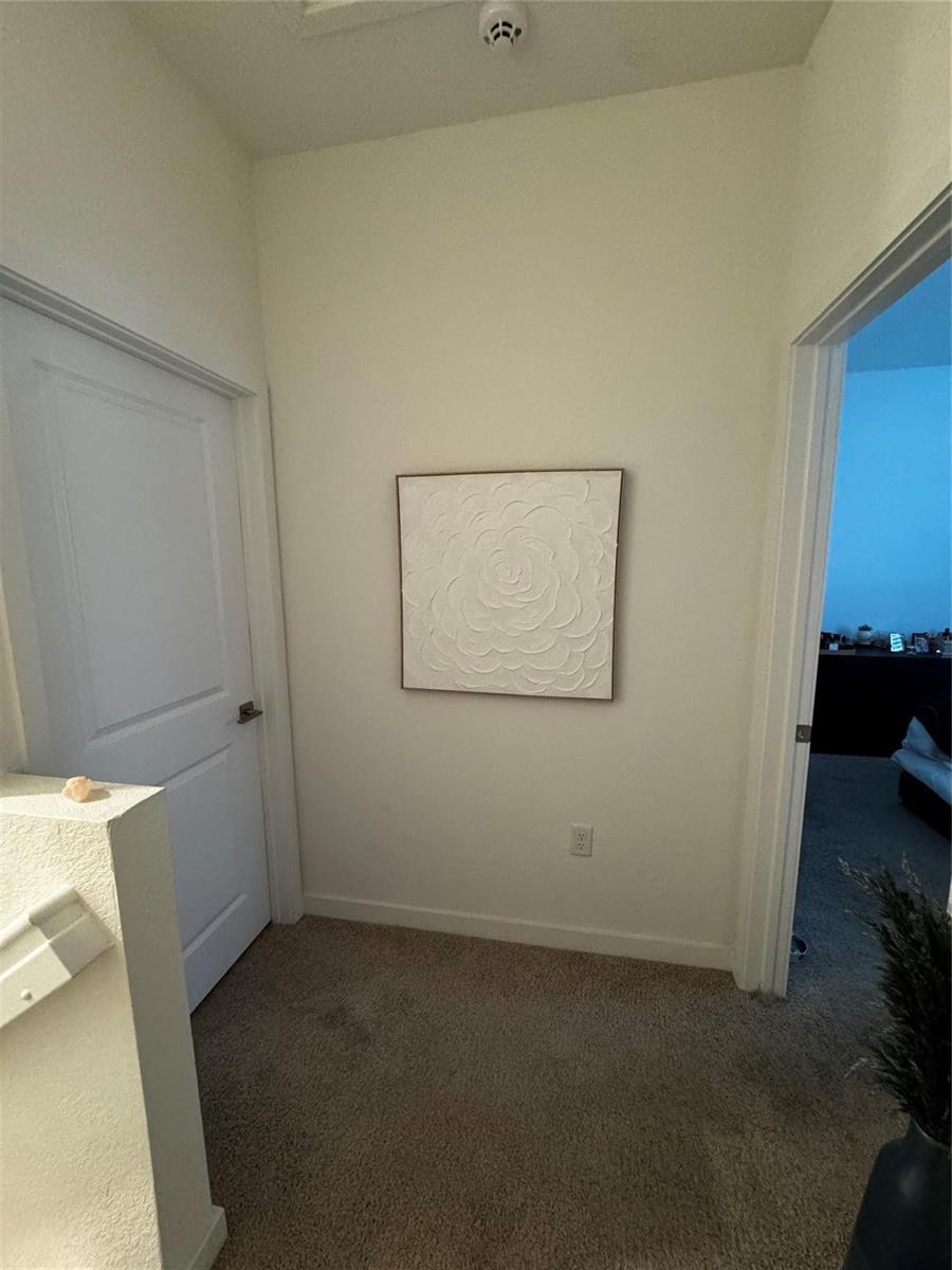 476 2 /  1208 sq. ft. $ 2026-03-24 0 foto