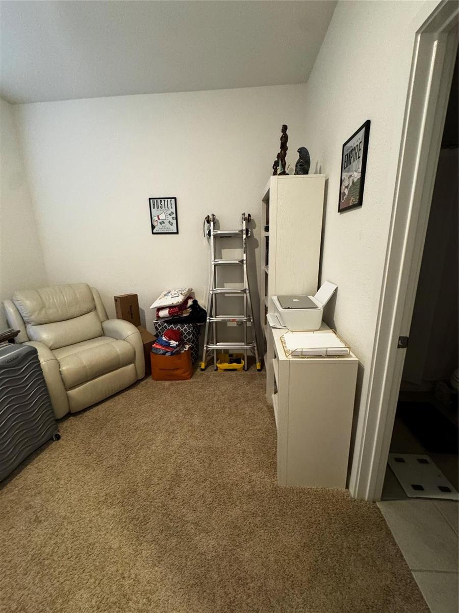 476 2 /  1208 sq. ft. $ 2026-03-24 0 foto