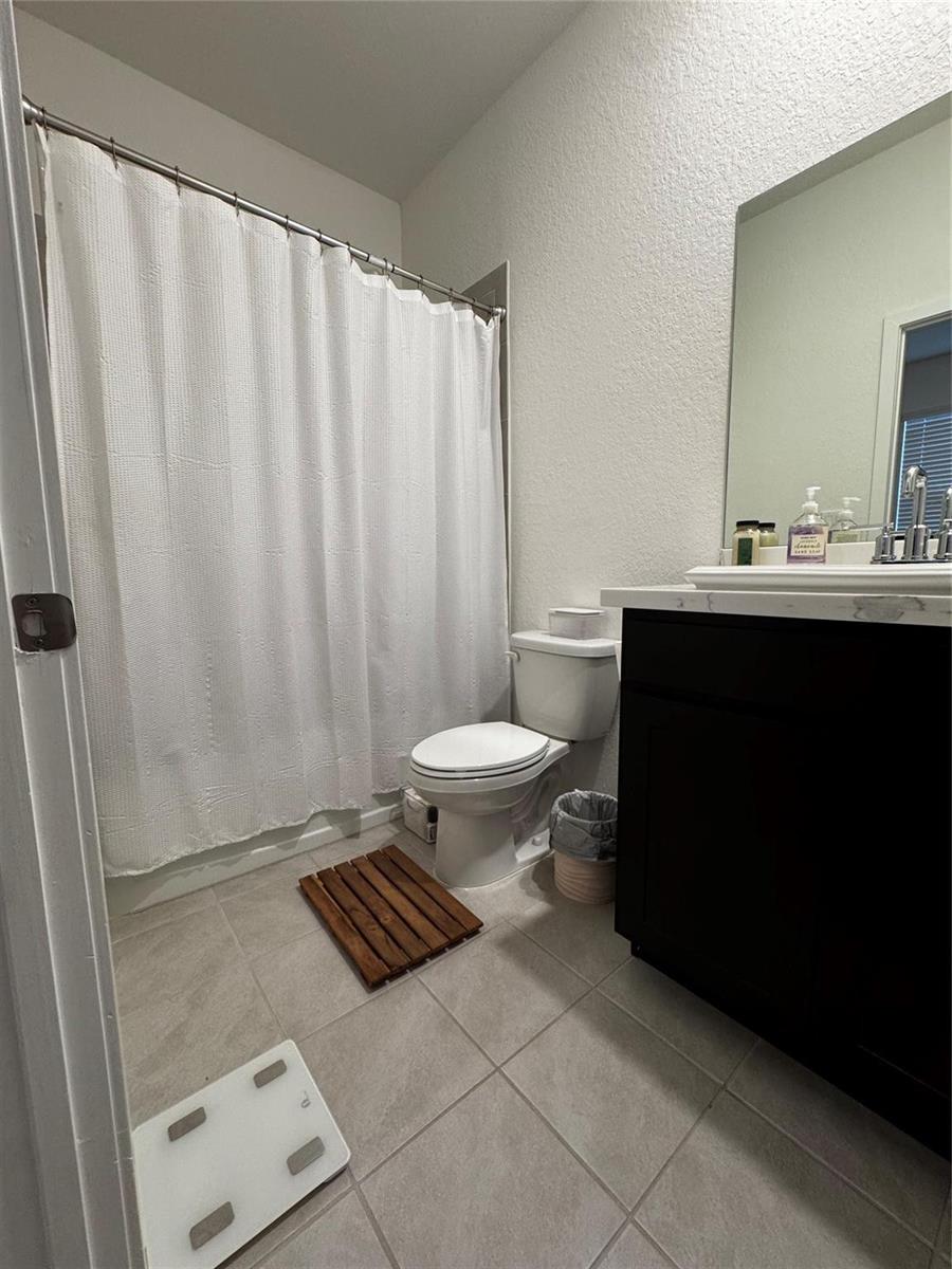 476 2 /  1208 sq. ft. $ 2026-03-24 0 foto