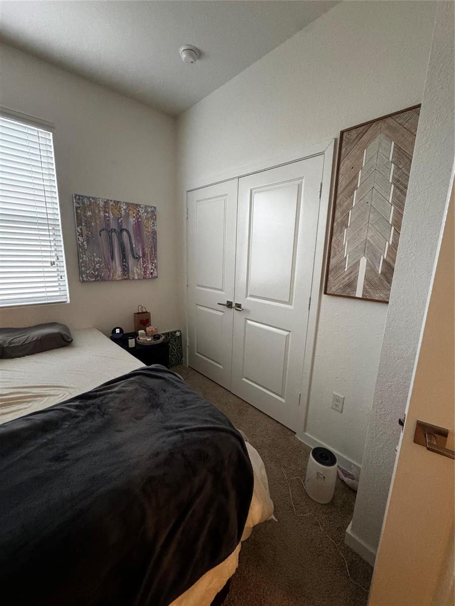 476 2 /  1208 sq. ft. $ 2026-03-24 0 foto